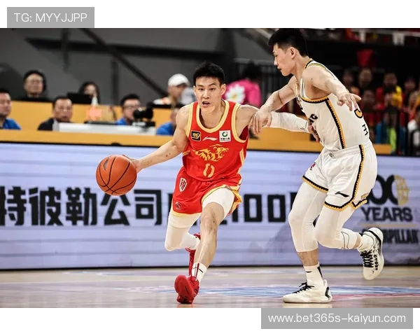 CBA季后赛鏖战全面升级多支劲旅强势冲冠黑马球队迎终极考验